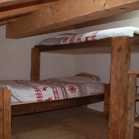 La Chalet *